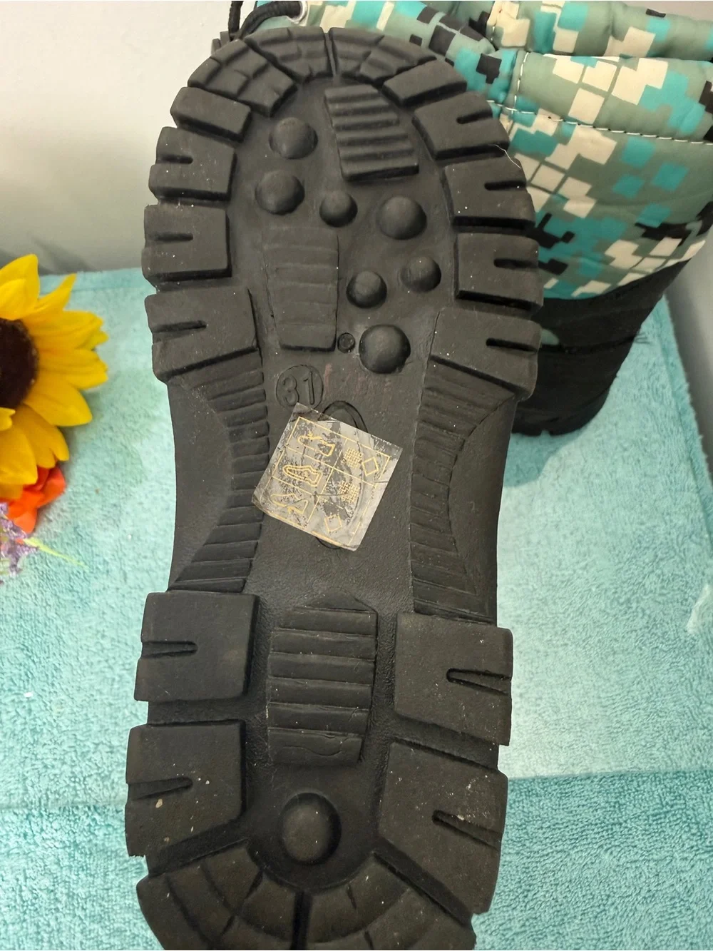 Kids Teal Patterned Waterproof Snow Boots with Easy Toggle Closure